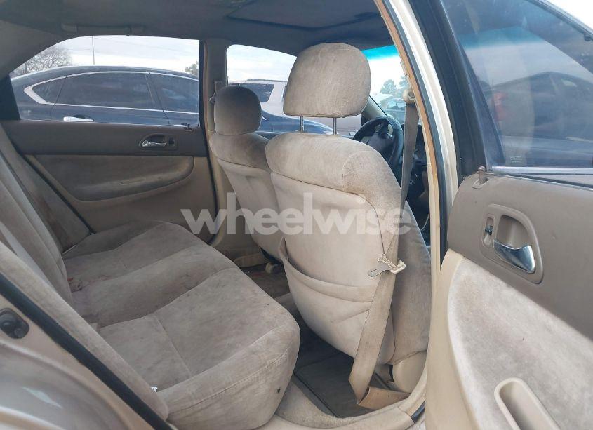 Photo 8 of 1995 Honda Accord LX/EX (VIN 1HGCD5630SA023874)