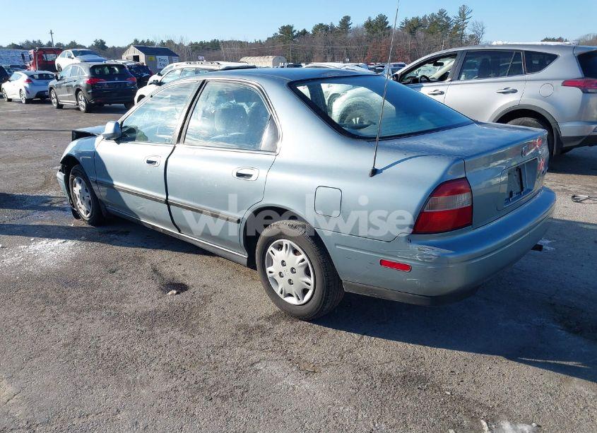 Photo 3 of 1995 Honda Accord LX/EX (VIN 1HGCD5630SA161219)