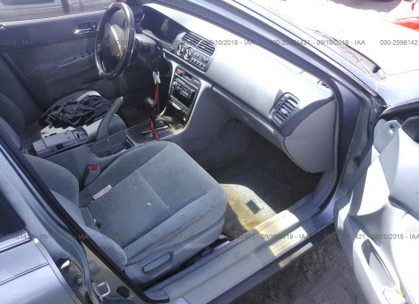 Photo 5 of 1996 Honda Accord LX/EX (VIN 1HGCD5630TA115276)