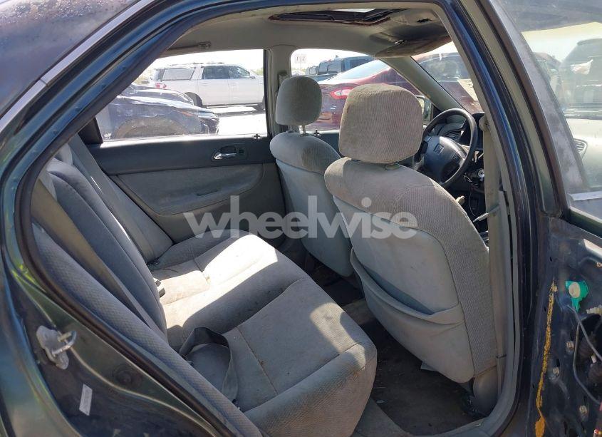 Photo 8 of 1996 Honda Accord LX/EX (VIN 1HGCD5633TA286104)