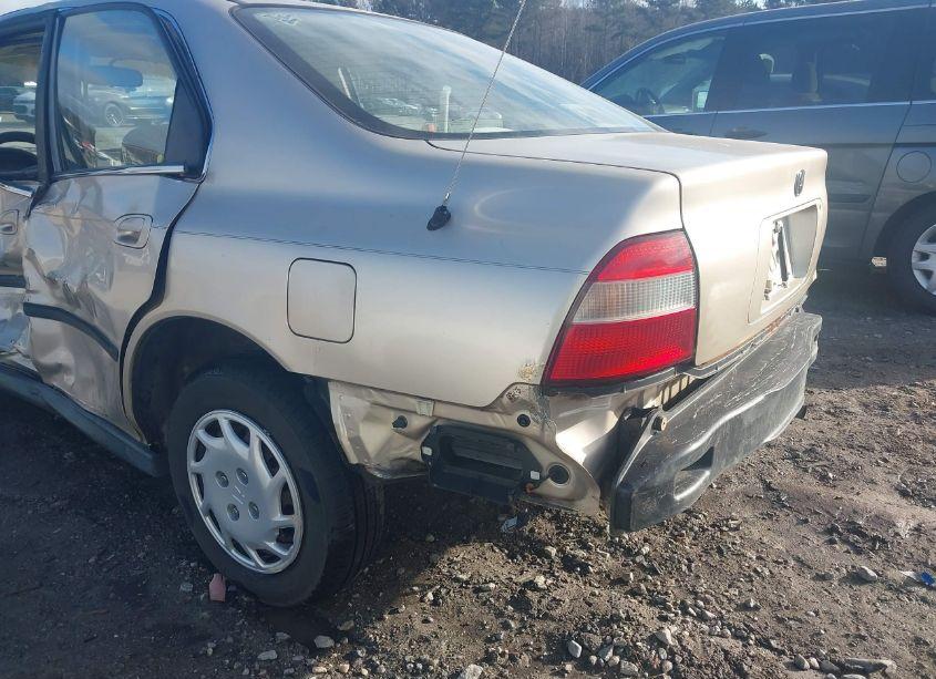 Photo 21 of 1994 Honda Accord LX/EX (VIN 1HGCD5634RA055799)