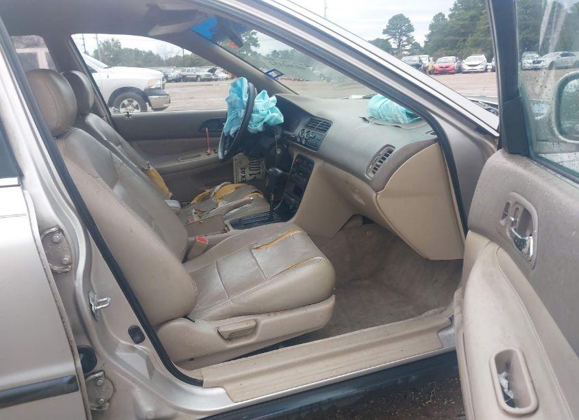 Photo 5 of 1996 Honda Accord LX/EX (VIN 1HGCD5635TA145373)