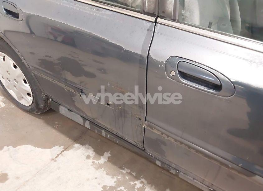 Photo 6 of 1997 Honda Accord LX (VIN 1HGCD5636VA042532)