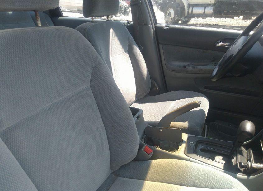 Photo 5 of 1997 Honda Accord LX (VIN 1HGCD5636VA065003)