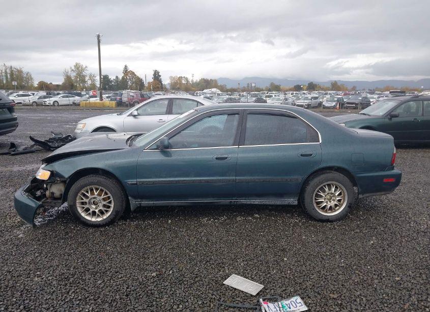 Photo 14 of 1997 Honda Accord LX (VIN 1HGCD5636VA120100)