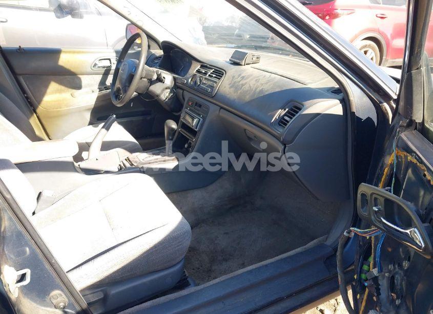 Photo 5 of 1997 Honda Accord LX (VIN 1HGCD5636VA274273)