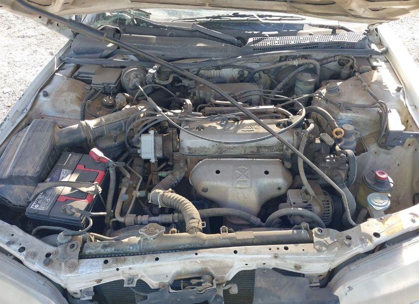 Photo 10 of 1996 Honda Accord LX/EX (VIN 1HGCD5639TA283210)