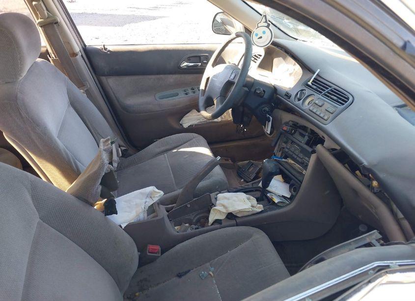 Photo 5 of 1996 Honda Accord LX/EX (VIN 1HGCD5639TA283210)