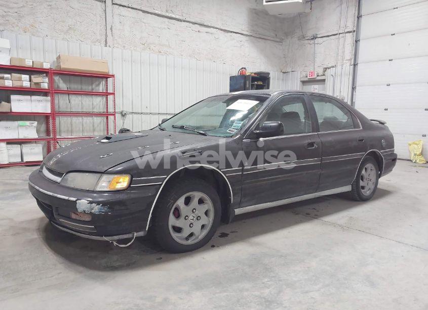 Photo 2 of 1997 Honda Accord LX (VIN 1HGCD5639VA008584)