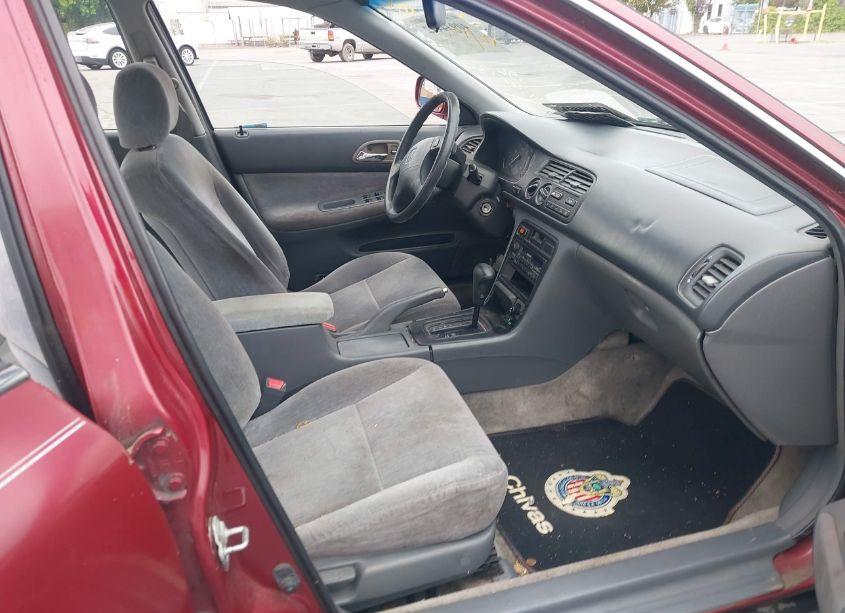 Photo 5 of 1995 Honda Accord LX/EX (VIN 1HGCD563XSA107989)