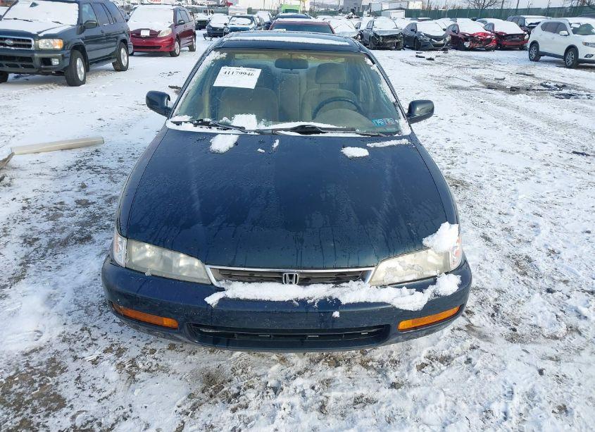 Photo 12 of 1997 Honda Accord EX (VIN 1HGCD5650VA086561)