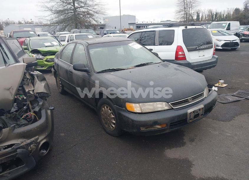 1996 Honda Accord EX/EX-R (VIN 1HGCD5652TA060783) main photo