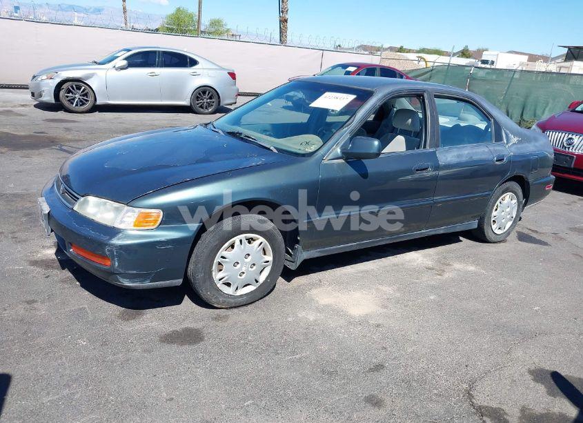 Photo 12 of 1997 Honda Accord VALUE (VIN 1HGCD5682VA171573)