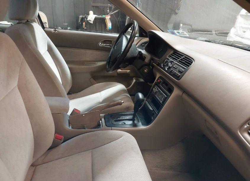 Photo 5 of 1996 Honda Accord VALUE (VIN 1HGCD5690TA250844)