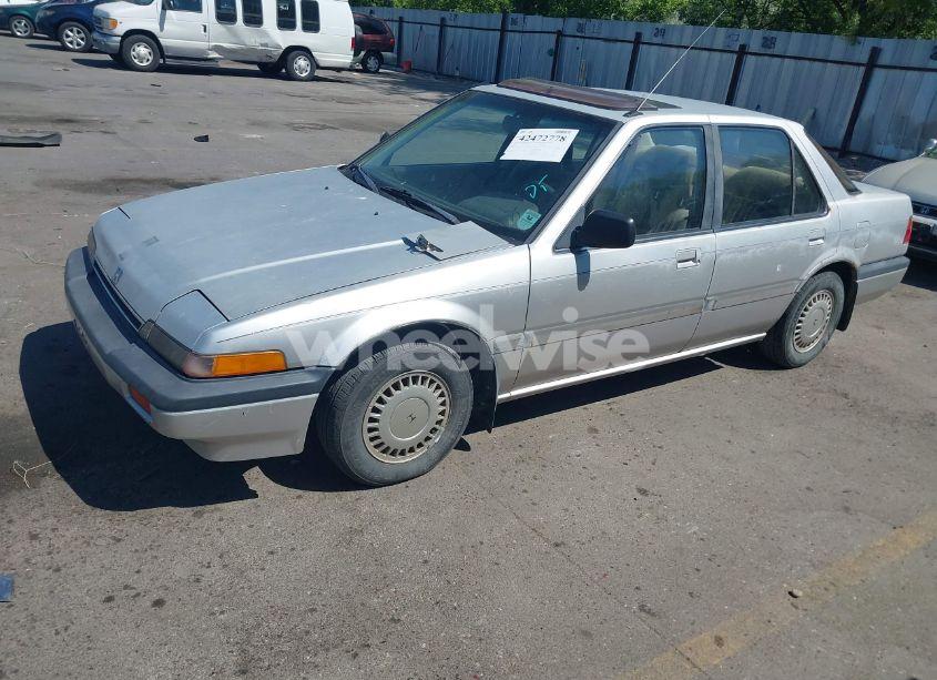 Photo 2 of 1996 Honda Accord VALUE (VIN 1HGCD5691TA248522)