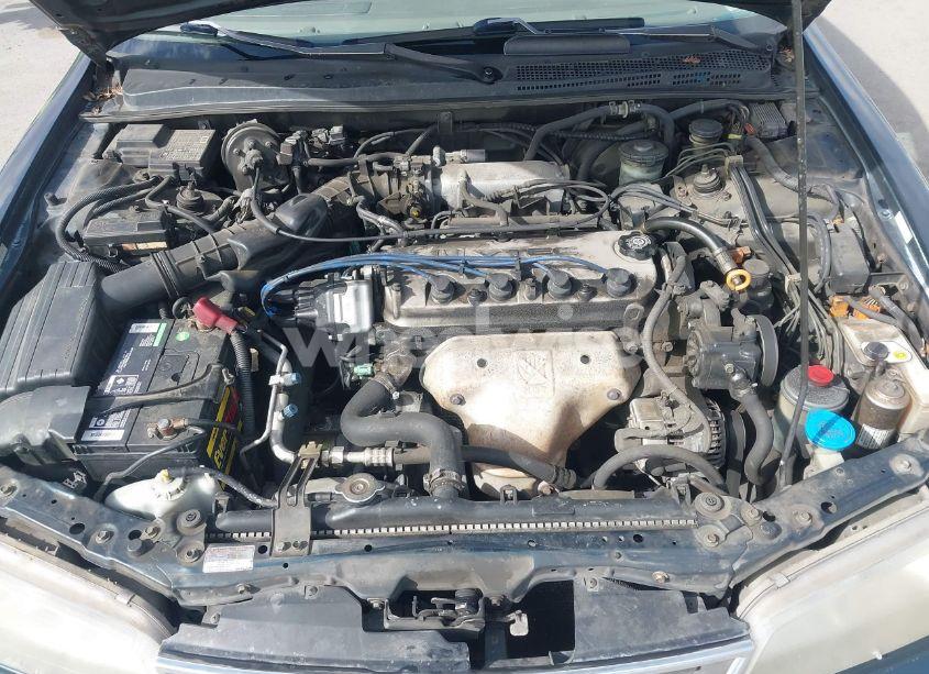 Photo 10 of 1997 Honda Accord EX (VIN 1HGCD7158VA014025)