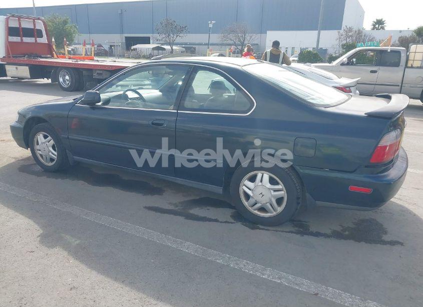 Photo 3 of 1997 Honda Accord EX (VIN 1HGCD7158VA014025)