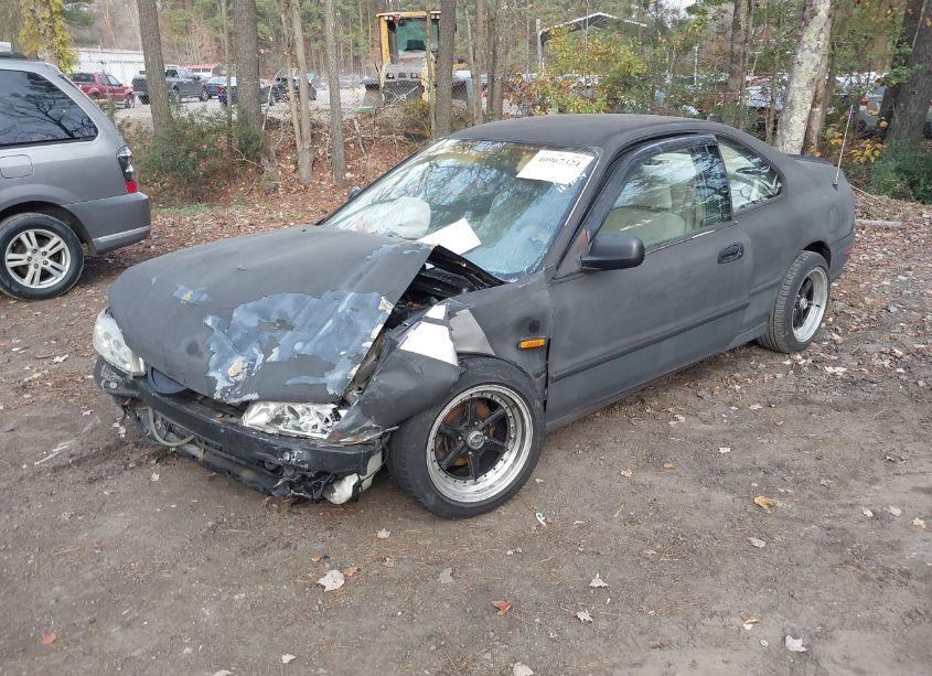 Photo 2 of 1994 Honda Accord DX (VIN 1HGCD7228RA011264)