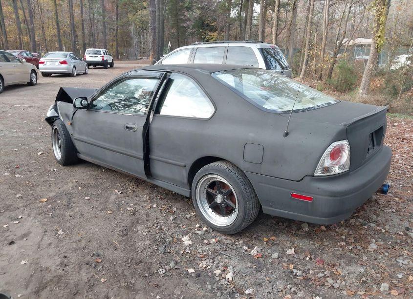 Photo 3 of 1994 Honda Accord DX (VIN 1HGCD7228RA011264)