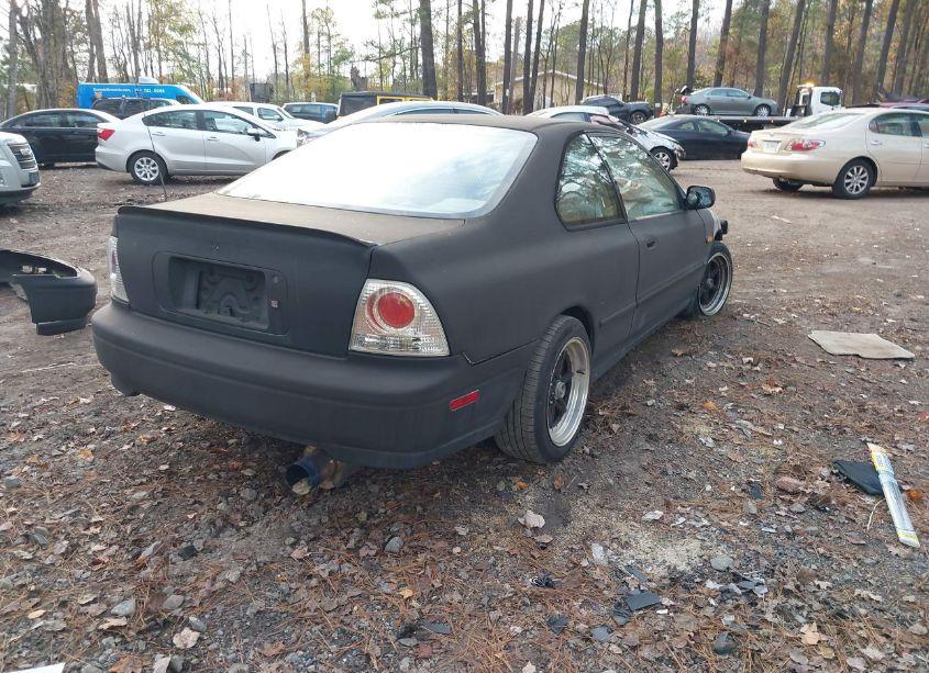 Photo 4 of 1994 Honda Accord DX (VIN 1HGCD7228RA011264)