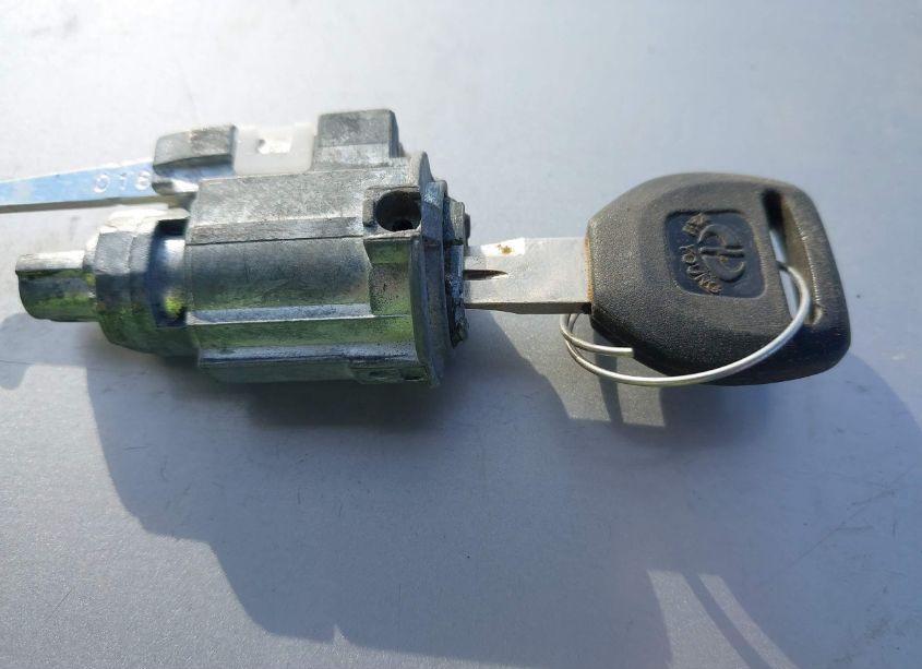 Photo 11 of 1996 Honda Accord LX (VIN 1HGCD7233TA024214)