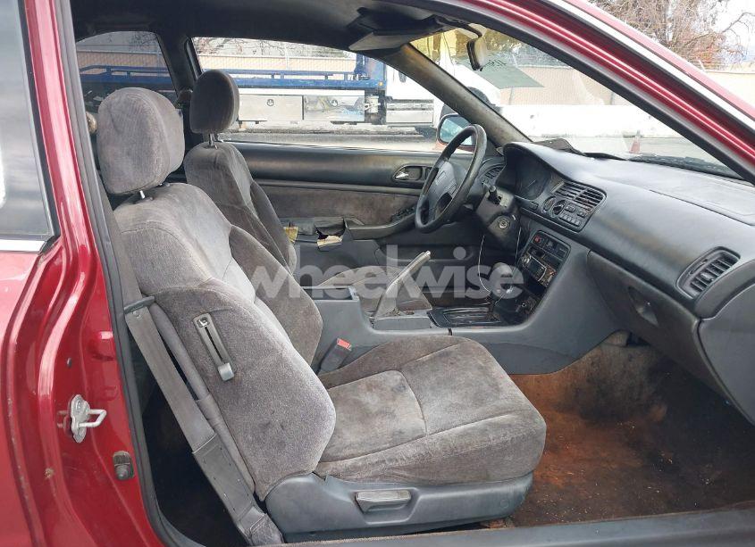 Photo 5 of 1994 Honda Accord LX (VIN 1HGCD7234RA009732)