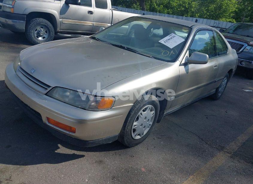Photo 2 of 1995 Honda Accord LX (VIN 1HGCD7236SA029244)