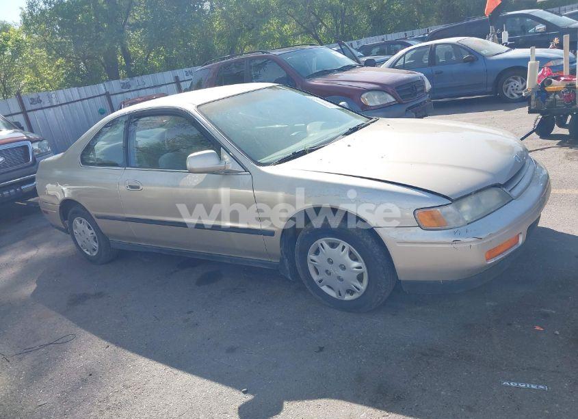 Photo 6 of 1995 Honda Accord LX (VIN 1HGCD7236SA029244)