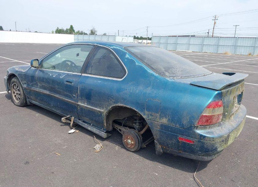 Photo 3 of 1995 Honda Accord LX (VIN 1HGCD7238SA008525)