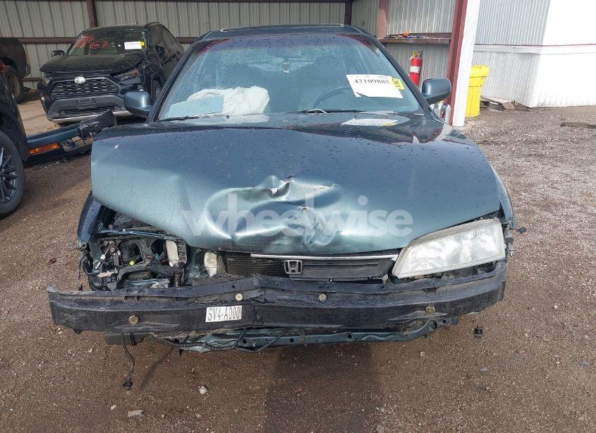 Photo 13 of 1997 Honda Accord EX (VIN 1HGCD726XVA025342)