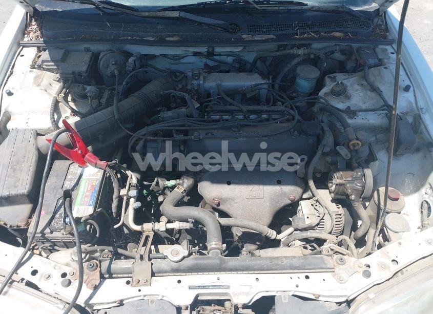 Photo 10 of 1994 Honda Accord LX/EX (VIN 1HGCE1823RA006801)