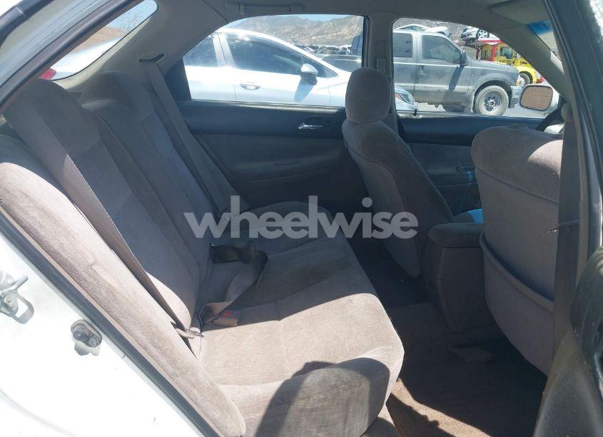 Photo 8 of 1994 Honda Accord LX/EX (VIN 1HGCE1823RA006801)