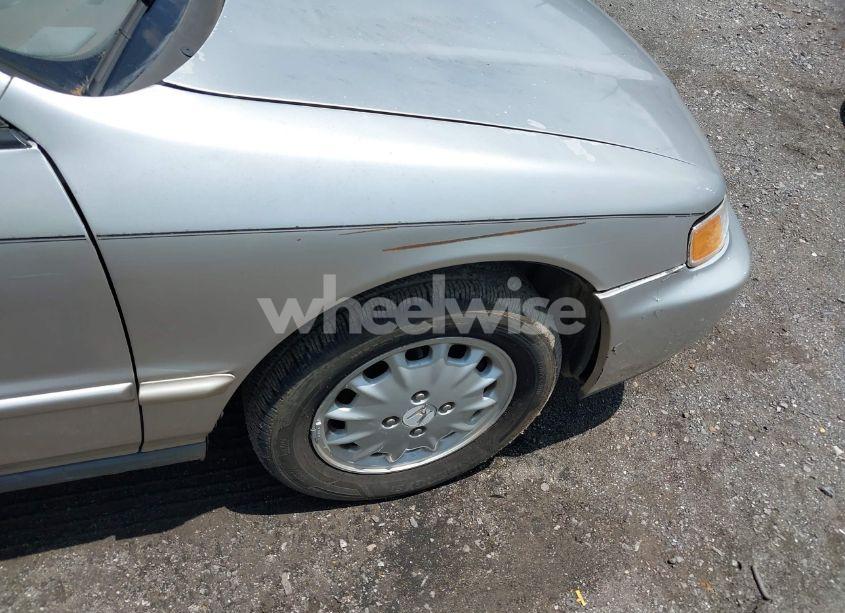 Photo 16 of 1997 Honda Accord EX (VIN 1HGCE1894VA008614)