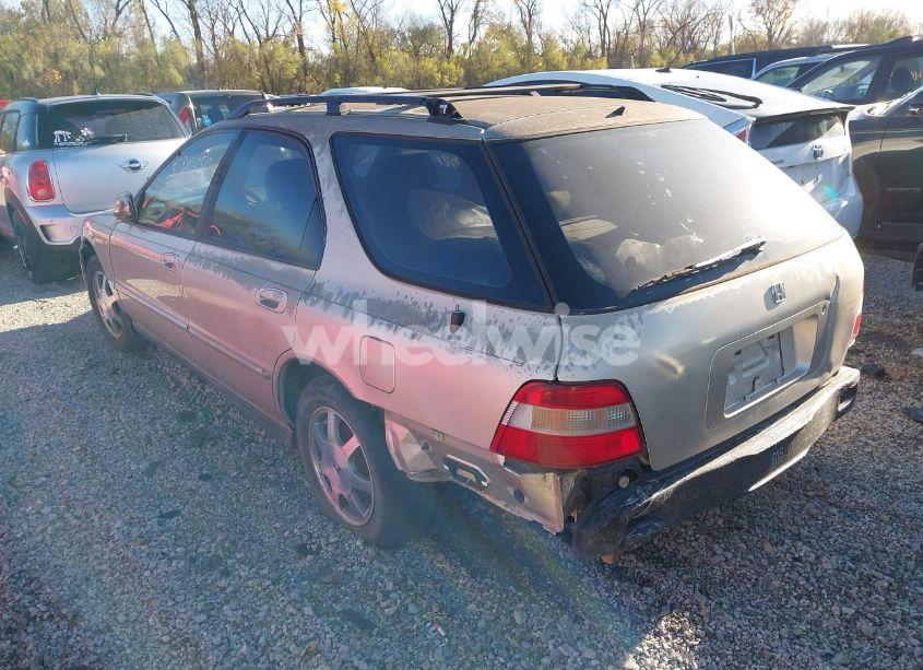 Photo 3 of 1994 Honda Accord EX (VIN 1HGCE1898RA012574)