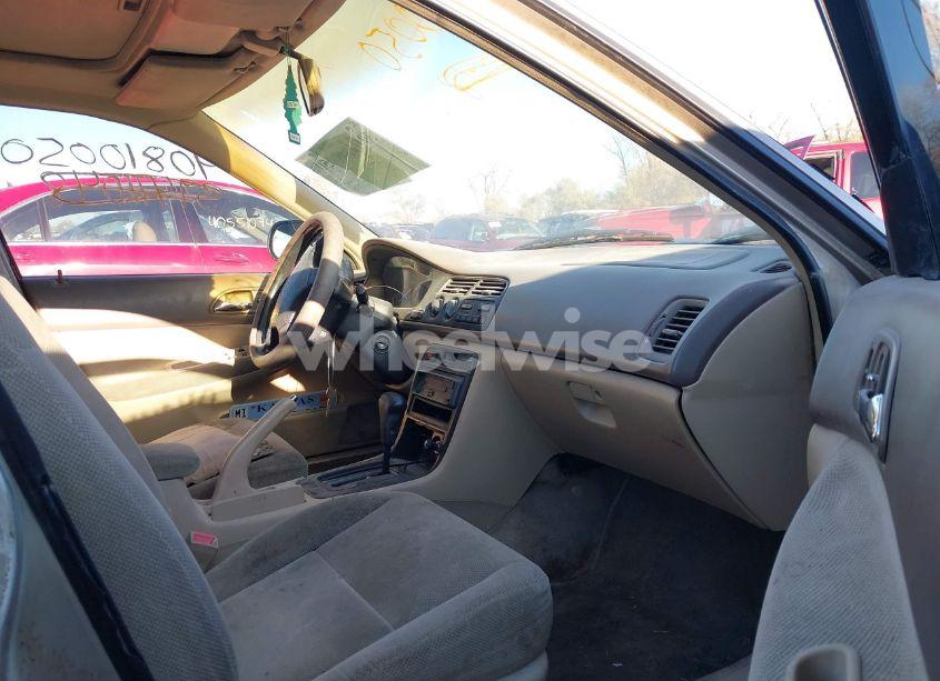 Photo 5 of 1994 Honda Accord EX (VIN 1HGCE1898RA012574)