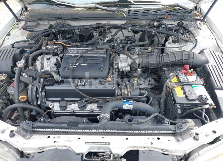 Photo 10 of 1995 Honda Accord LX (VIN 1HGCE6641SA013740)