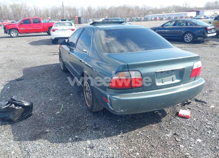 Photo 3 of 1997 Honda Accord LX V6 (VIN 1HGCE6644VA000484)