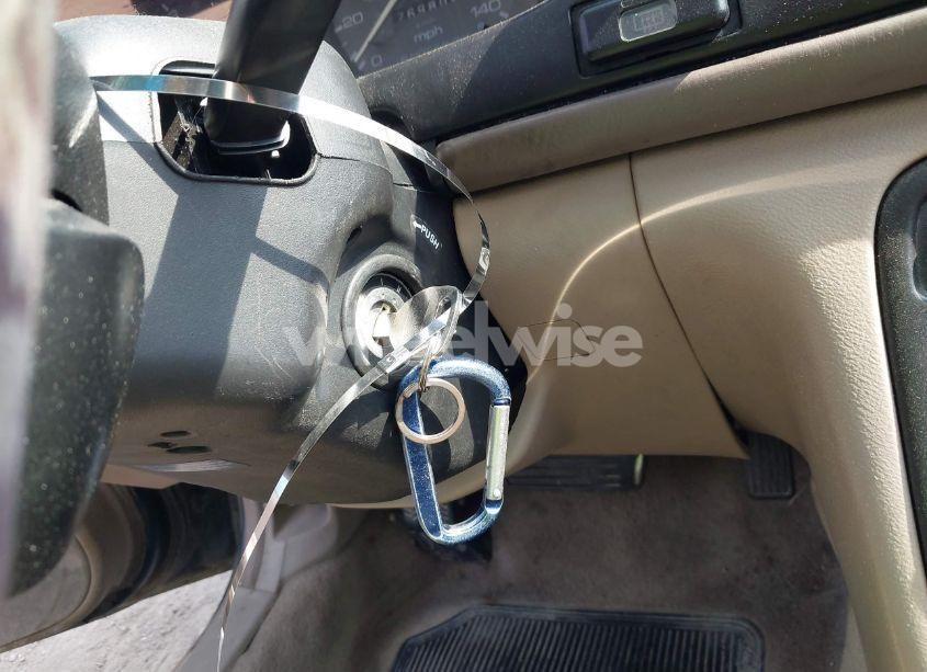 Photo 11 of 1997 Honda Accord LX V6 (VIN 1HGCE6647VA022950)