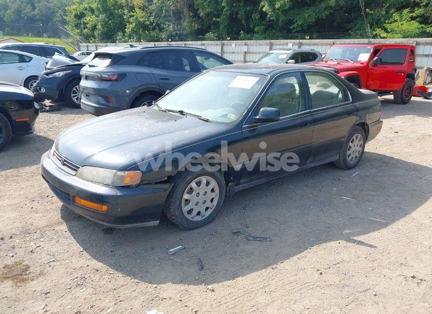 Photo 2 of 1997 Honda Accord LX V6 (VIN 1HGCE6647VA022950)