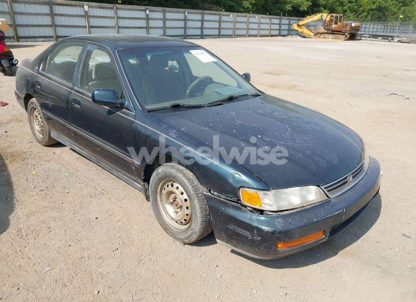 Photo 6 of 1997 Honda Accord LX V6 (VIN 1HGCE6647VA022950)