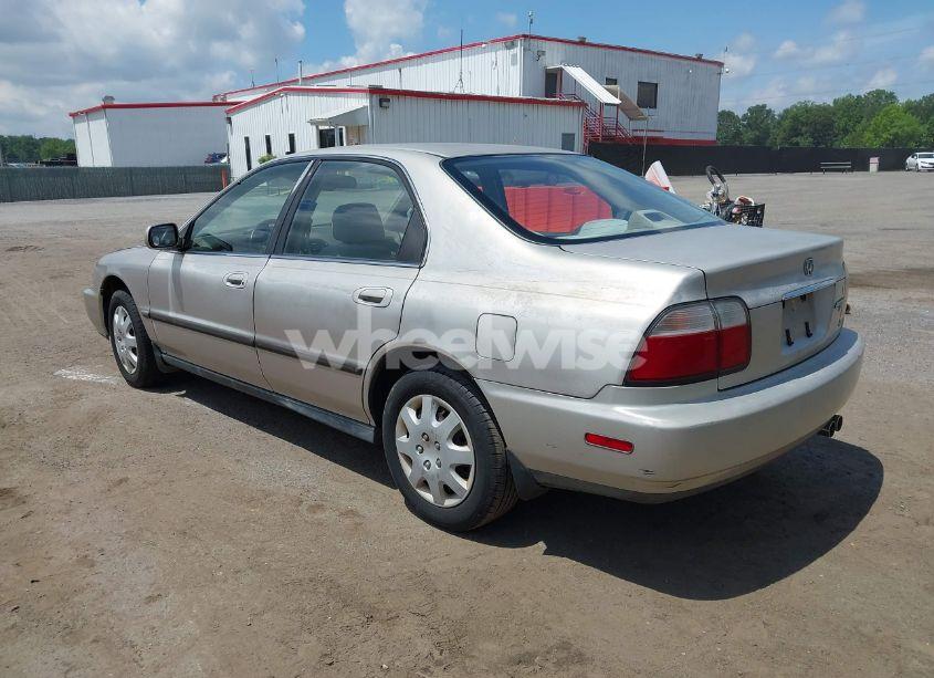 Photo 3 of 1997 Honda Accord LX V6 (VIN 1HGCE6649VA017653)