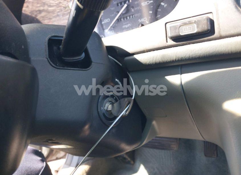 Photo 11 of 1996 Honda Accord LX/EX (VIN 1HGCE664XTA021305)