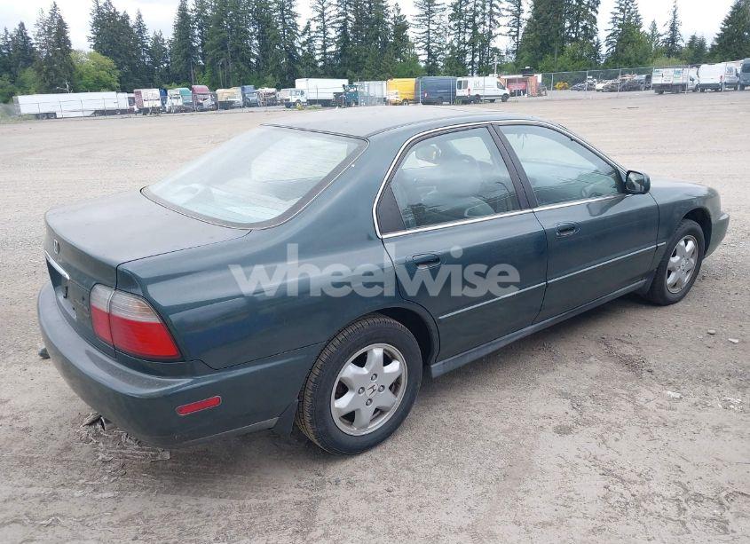 Photo 4 of 1997 Honda Accord EX V6 (VIN 1HGCE6670VA004753)