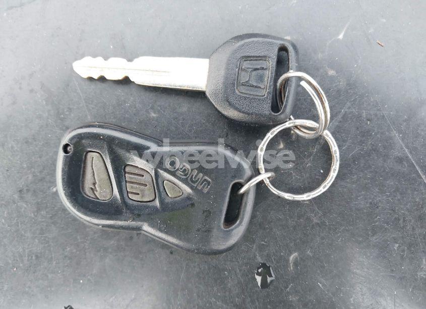 Photo 11 of 1997 Honda Accord EX V6 (VIN 1HGCE6677VA006760)