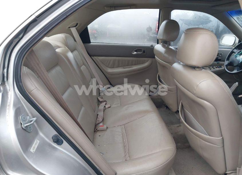 Photo 8 of 1997 Honda Accord EX V6 (VIN 1HGCE6677VA006760)