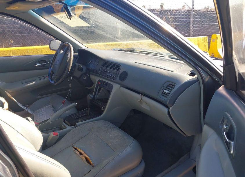 Photo 5 of 1997 Honda Accord EX V6 (VIN 1HGCE667XVA020166)