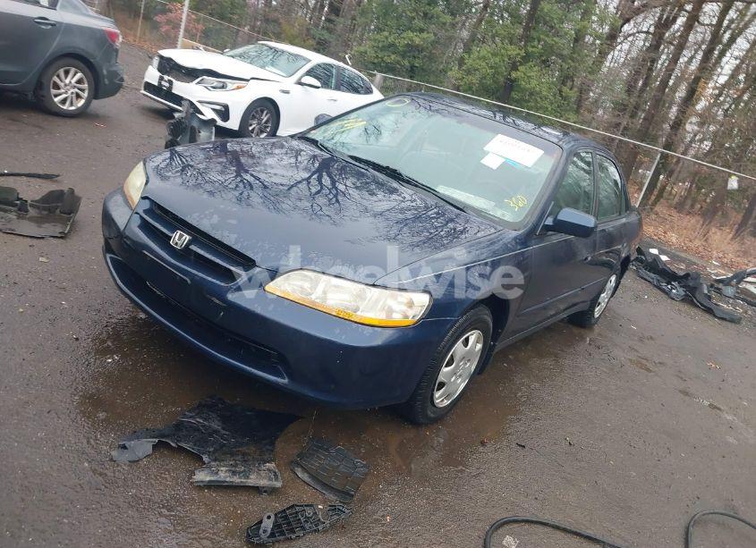 Photo 2 of 1999 Honda Accord DX (VIN 1HGCF8540XA020759)