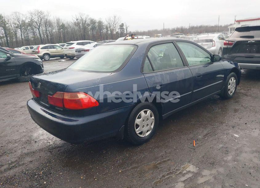 Photo 4 of 1999 Honda Accord DX (VIN 1HGCF8540XA020759)