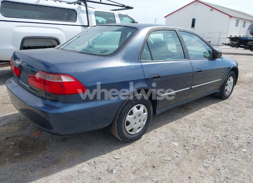 Photo 4 of 2000 Honda Accord 2.3 DX (VIN 1HGCF8546YA026356)