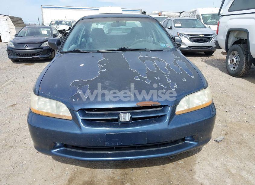 Photo 6 of 2000 Honda Accord 2.3 DX (VIN 1HGCF8546YA026356)